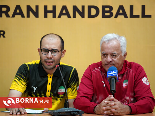 نشست خبری سرمربی تیم ملی هندبال ساحلی