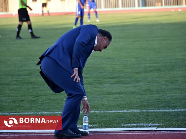 دیدار تیم های آلومینیوم اراک - نیروی زمینی تهران