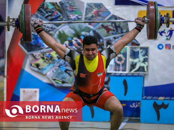 مسابقات وزنه برداری کارگری