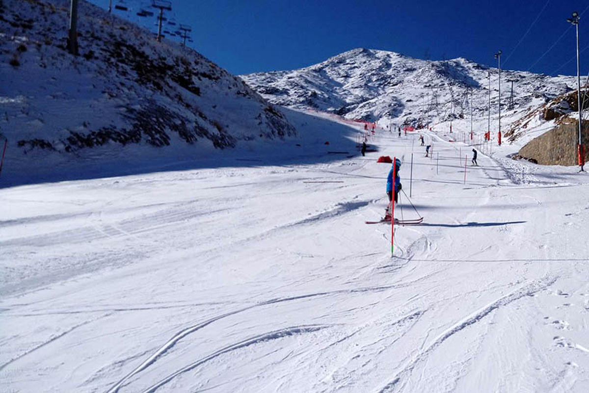 پیست بین المللی اسکی دیزین مهمترین پیست در ایران و منطقه خاورمیانه 
