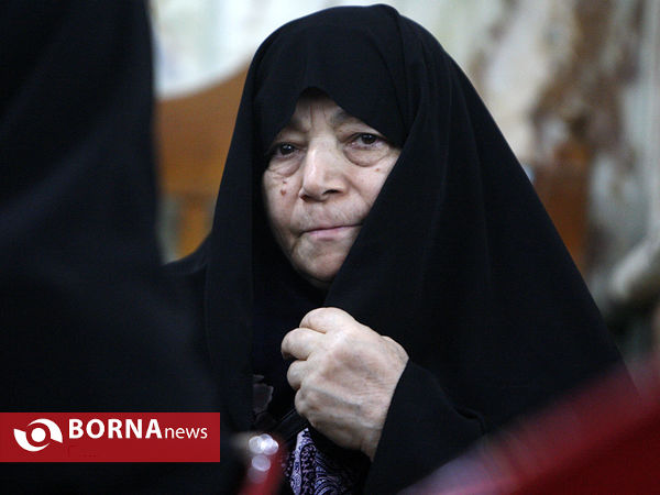 مراسم یادبود شهدا در امامزاده صالح