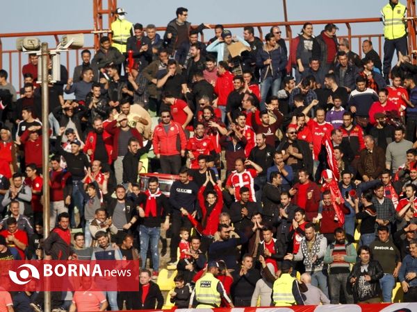 دیدار فوتبال تیم های سپیدرود رشت- سایپا تهران
