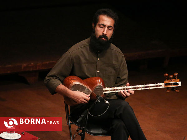 کنسرت گروه نواساز به خوانندگی پوریا اخواص