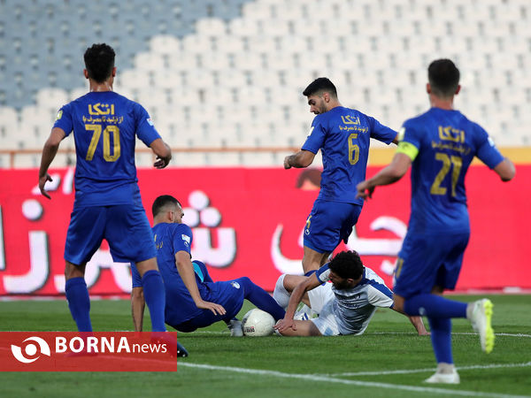 دیدار تیم های استقلال تهران - گل گهر سیرجان