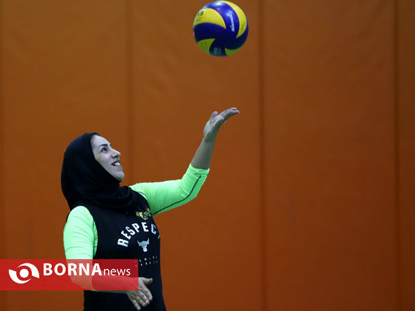 پایان اولین دوره مسابقات لیگ والیبال بانوان جزیره کیش