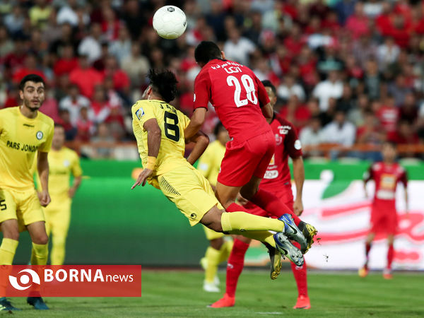 دیدار تیم های پرسپولیس تهران - پارس جنوبی جم