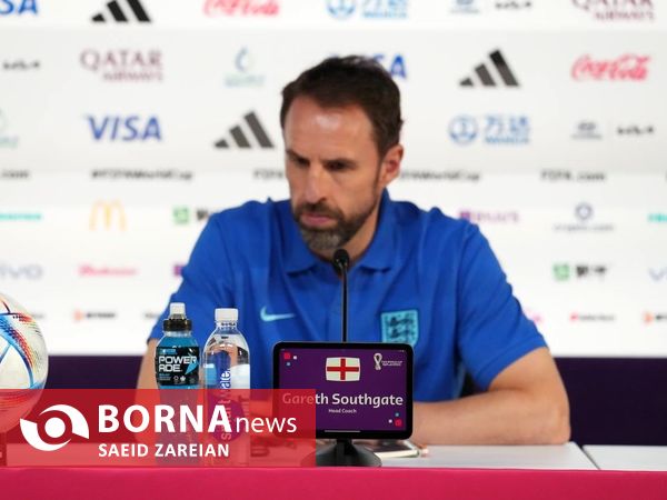نشست خبری مربی انگلستان پیش از دیدار مقابل ایران