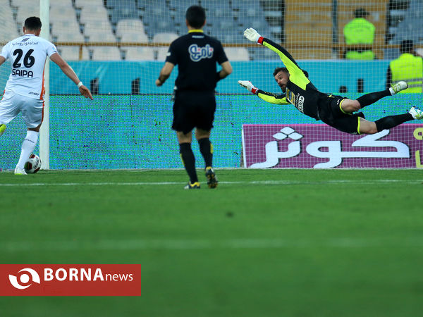 دیدار تیم های پرسپولیس تهران - سایپا تهران