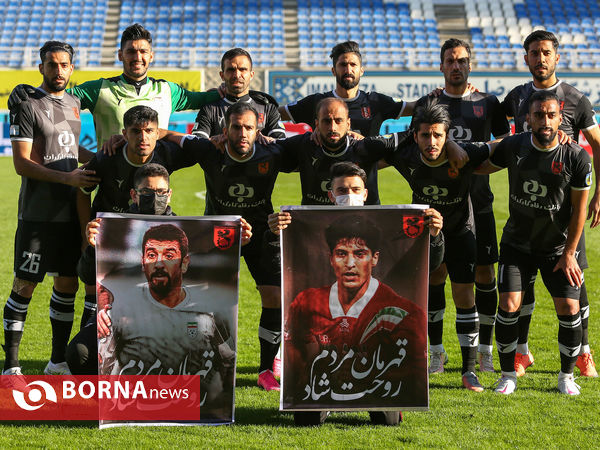 دیدار تیم های شهرخودرو مشهد و مس رفسنجان