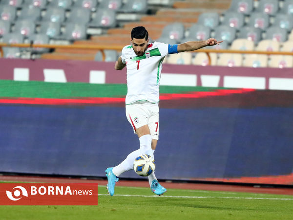 دیدار تیم های فوتبال ایران - امارات