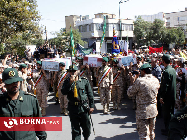 مراسم تشیع پیکر شهدای گمنام در همدان