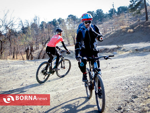 در حاشیه تمرینات دوچرخه سوران کوهستان- پارک چیتگر