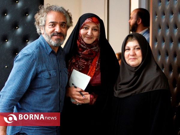 تجلیل از کریم اکبری مبارکه در فرهنگسرای معرفت