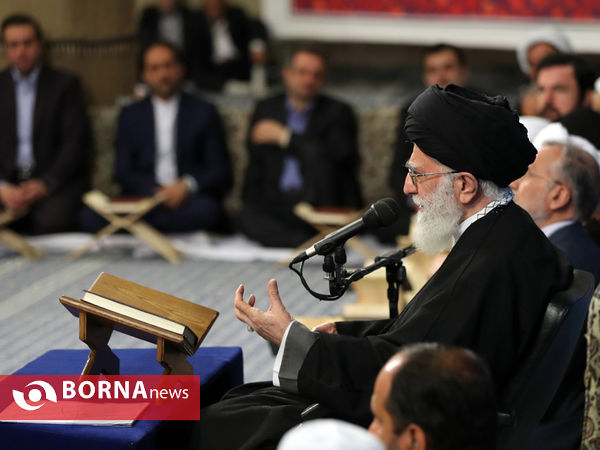 دیدار شرکت کنندگان در مسابقات بین‌المللی قرآن با رهبر انقلاب