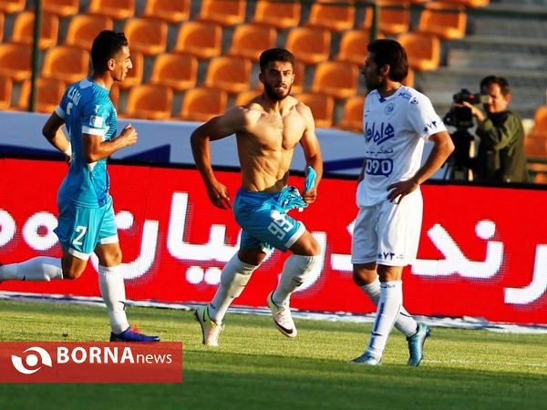دیدار تیم های پیکان -  استقلال تهران
