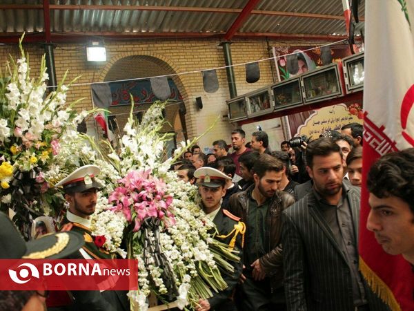تشییع پیکر مطهر سرباز شهید رضا مرادی علمدار