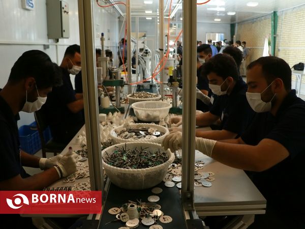 "جهش تولید در سرزمین فتح"- بهره برداری از واحد تولید کننده لامپ های کم مصرف در شهرک صنعتی خرمشهر