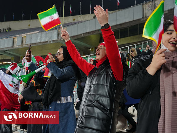 در حاشیه ورزشگاه آزادی پیش از دیدار ایران و عراق - ۲