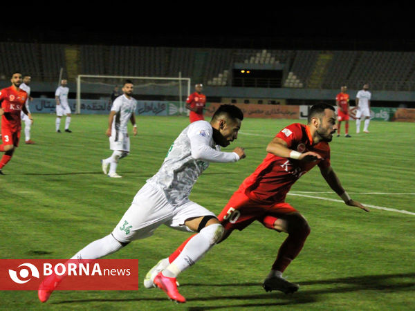 دیدار تیم های فوتبال آلومینیوم اراک- فولاد خوزستان