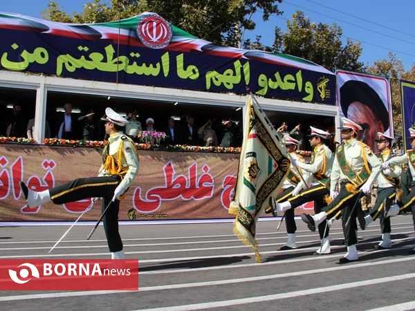 رژه نیروهای مسلح در شیراز