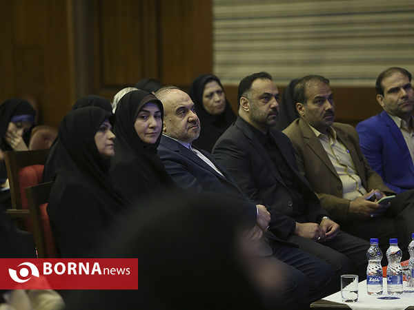 نشست تخصصی تبیین راهبردهای ورزش بانوان