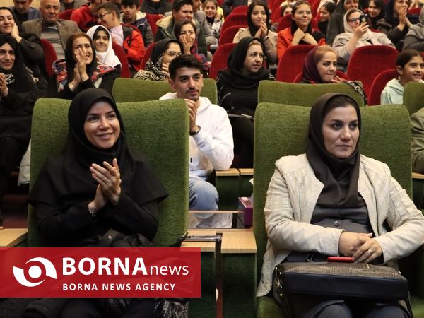 آیین تجلیل از قهرمانان و مربیان شمشیربازی آذربایجان‌غربی