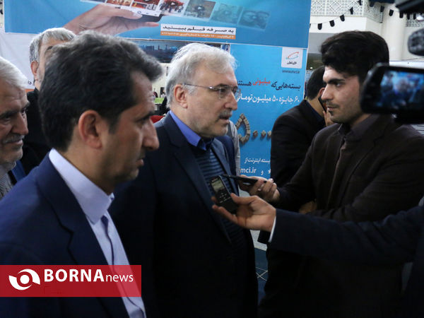 مصاحبه با خبرنگاران