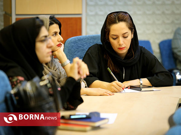 رونمایی از بانک نمایش نامه ایران