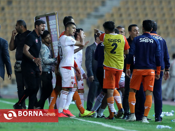 دیدار تیم های  سایپا - پرسپولیس