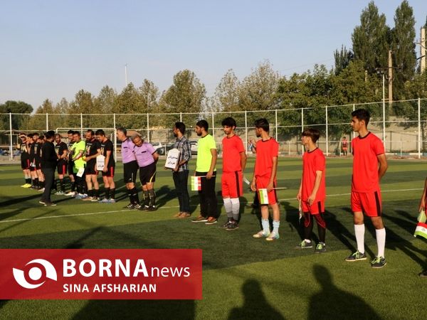 آغاز مینی فوتبال روستاییان و عشایر "جام پرچم" در ارومیه