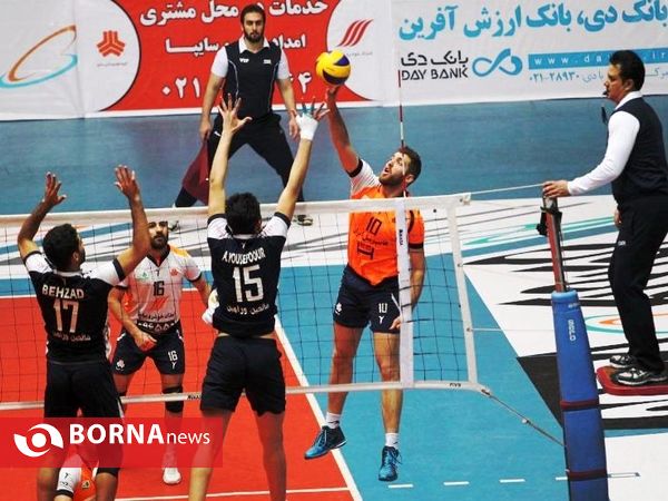 ديدار تیمهای والیبال سايپا- صالحين ورامين