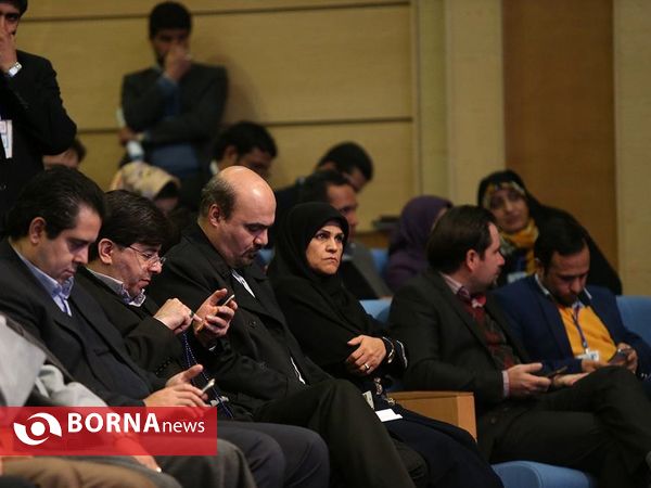 هم اندیشی صمیمانه جوانان با دولت