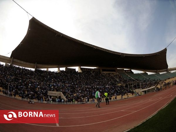 دیدار تیم های فوتبال نفت تهران- استقلال