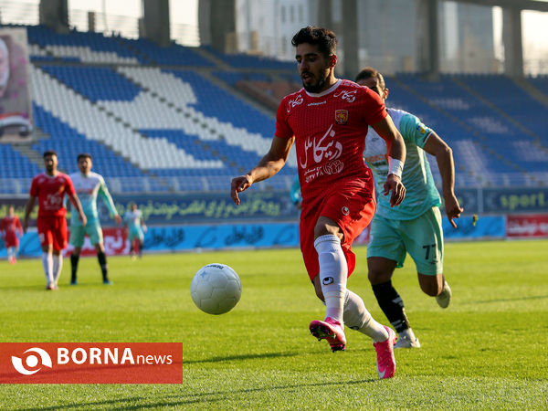 دیدار تیم های شهرخودرو مشهد و سایپا تهران