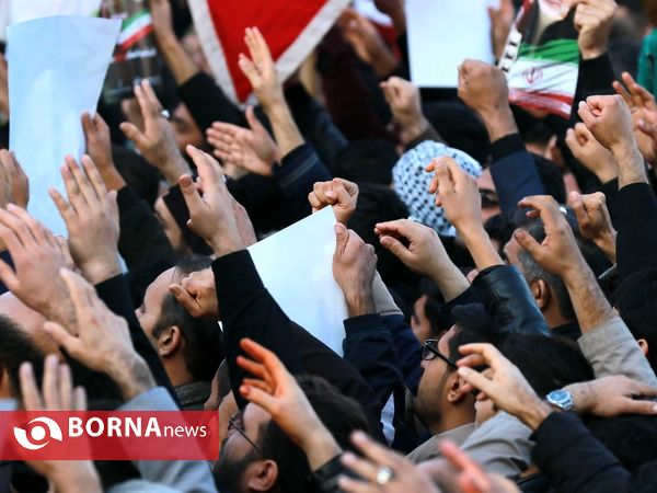 تشییع پیکر مطهر سردار سلیمانی و ابومهدی المهندس در اهواز(1)