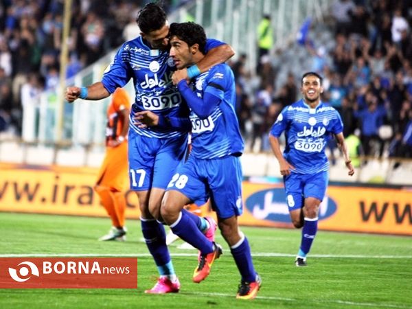 دیدار تیم های استقلال تهران - مس کرمان