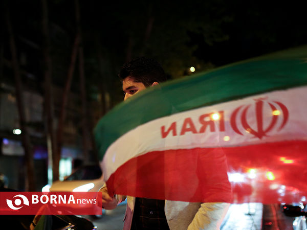جشن پیروزی تیم ملی فوتبال ایران برابر مراکش در تهران