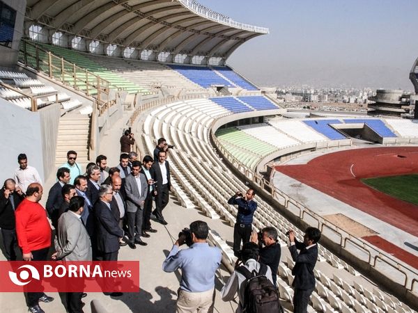 بازدید استاندار فارس از ورزشگاه پارس شیراز