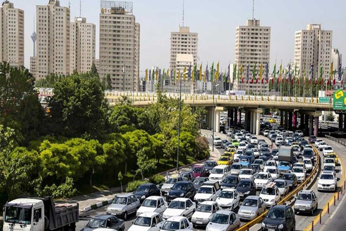 تحلیل تغیییر ساعت ادارات موثر بر ترافیک تهران از نگاه رییس پلیس راهور