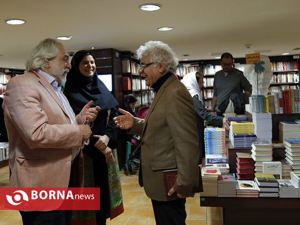کتابگردی لوریس چکناواریان