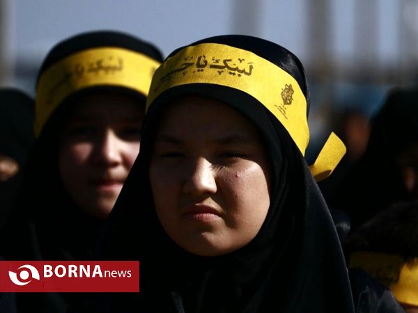 نمای نزدیک اربعینیون شلمچه