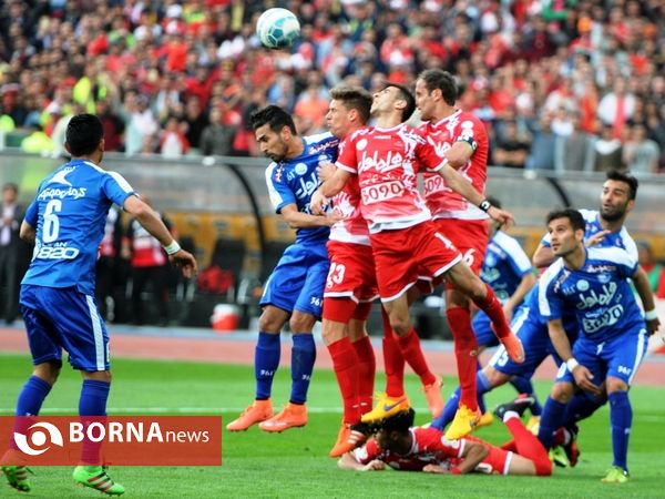 دیدار تیم های پرسپولیس تهران - استقلال تهران