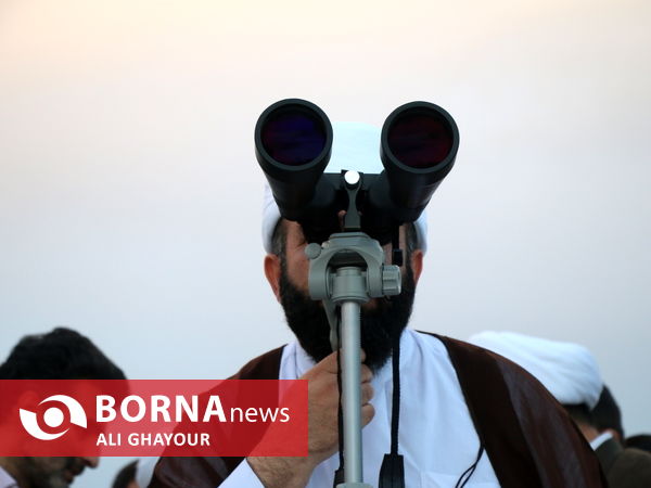 تلاش برای رویت هلال ماه شوال در ارومیه 