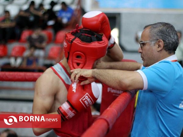 روز سوم رقابتهای بوکس قهرمانی جوانان کشور در کرمانشاه