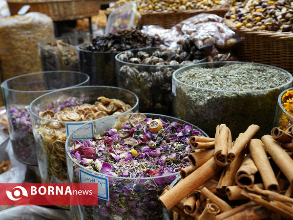 میدان تجریش تهران در آستانه سال نو
