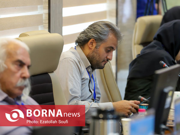آیین رونمایی کاتالیست ساخت ایران( واحد RFCC )