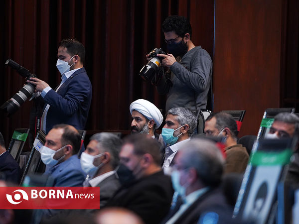 تجلیل از رتبه های برتر آزمون سراسری