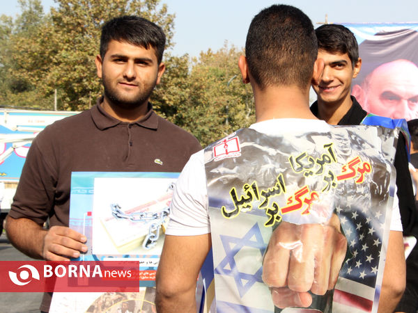 راهپیمایی دانش آموزان، دانشجویان و مردم فارس در یوم الله 13 آبان