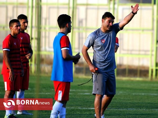 تمرینات آماده سازی تیم فوتبال سپیدرود در تهران