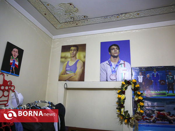 شادی مردم شیراز در منزل قهرمان المپیک محمدرضا گرایی